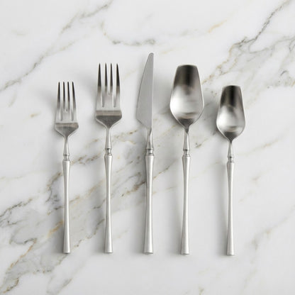 Valeria Flatware