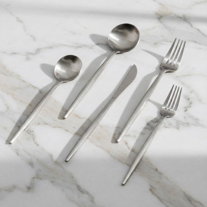 Miro Flatware